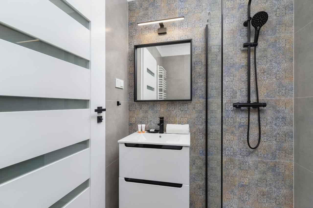 Modern Studio Cracow Rakowicka 14 By Noclegi Renters Cracovie Extérieur photo